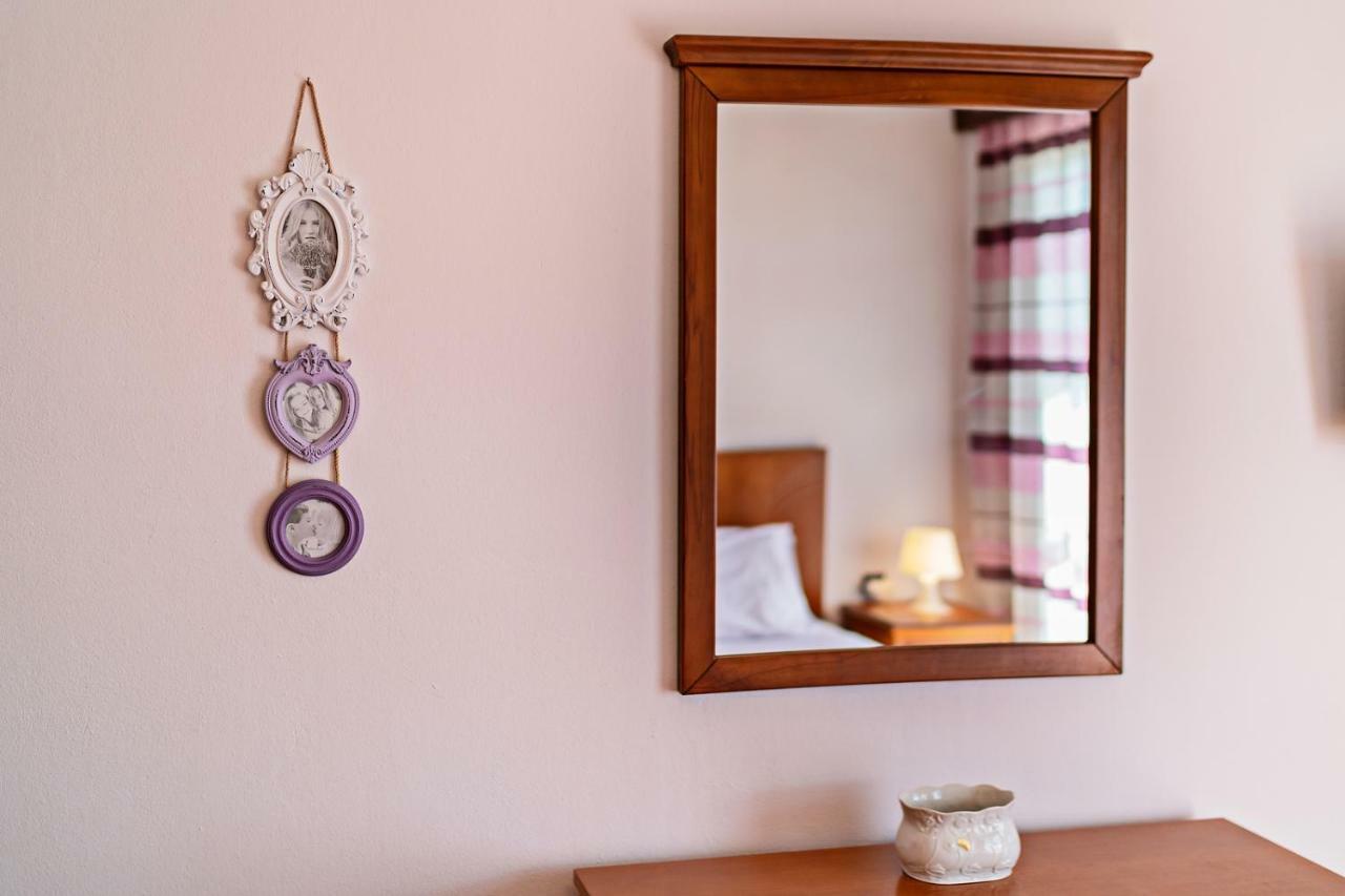 Sol & Mare - Beach Front Rethymno  Ngoại thất bức ảnh
